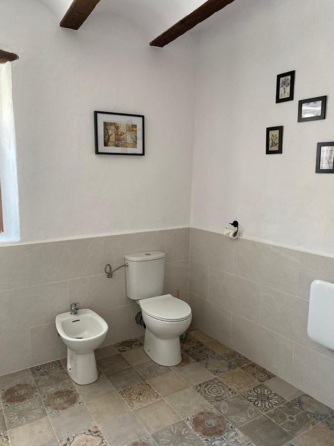 B&B Los Lujos Ория Экстерьер фото